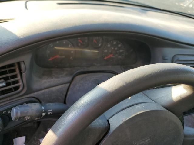 2004 Ford Taurus SE