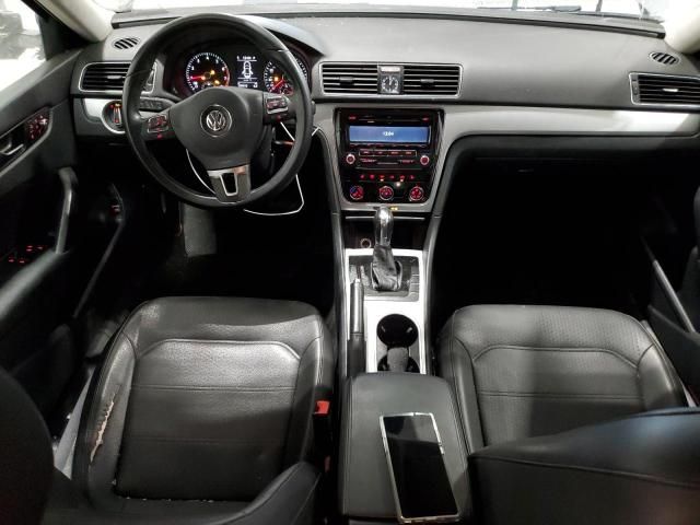 2013 Volkswagen Passat SE