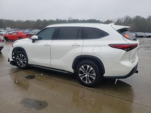 2021 Toyota Highlander XLE