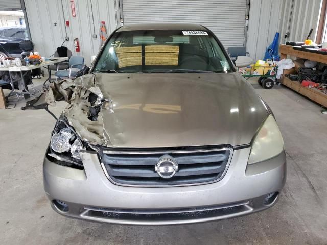 2003 Nissan Altima Base