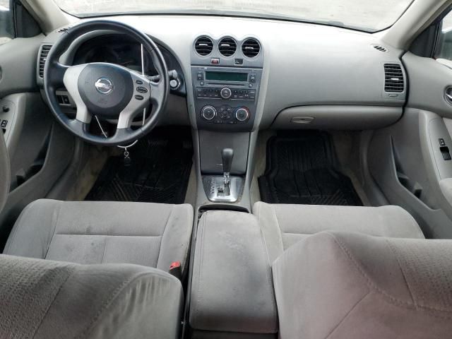 2010 Nissan Altima Base