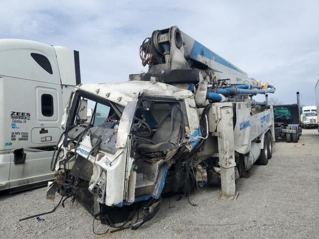 2007 Mack 600 MR600