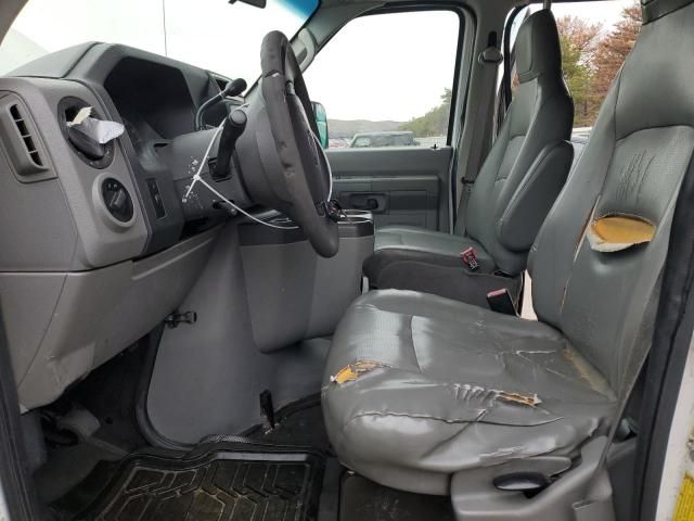 2012 Ford Econoline E250 Van