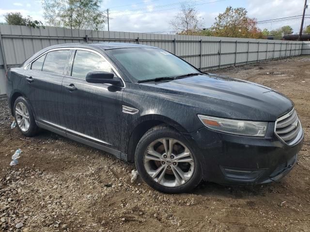 2013 Ford Taurus SEL