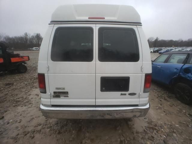 2011 Ford Econoline E350 Super Duty Wagon