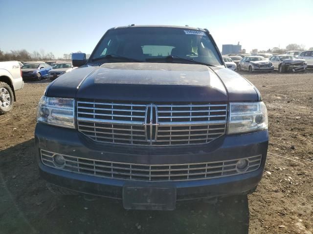 2013 Lincoln Navigator L