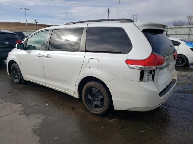 2013 Toyota Sienna XLE