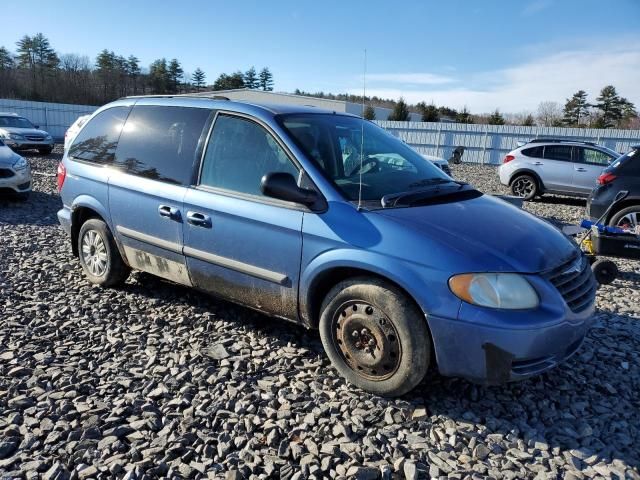 2007 Chrysler Town & Country LX