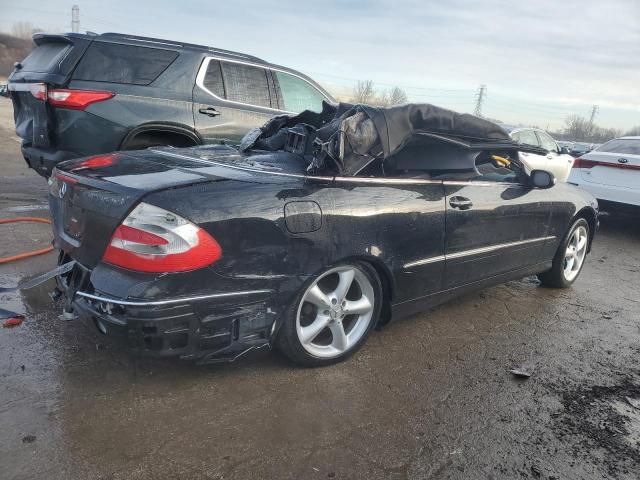 2005 Mercedes-Benz CLK 320