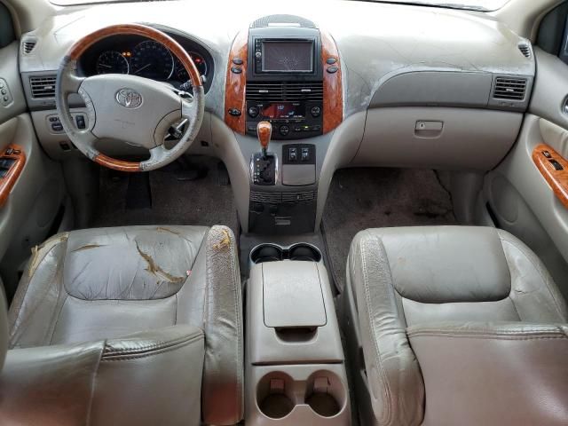 2006 Toyota Sienna XLE