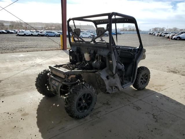 2019 Can-Am Defender XT HD8