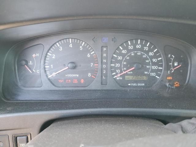 2000 Toyota Sienna LE