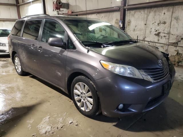 2011 Toyota Sienna XLE