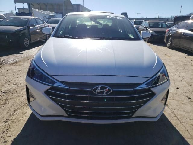 2020 Hyundai Elantra SE