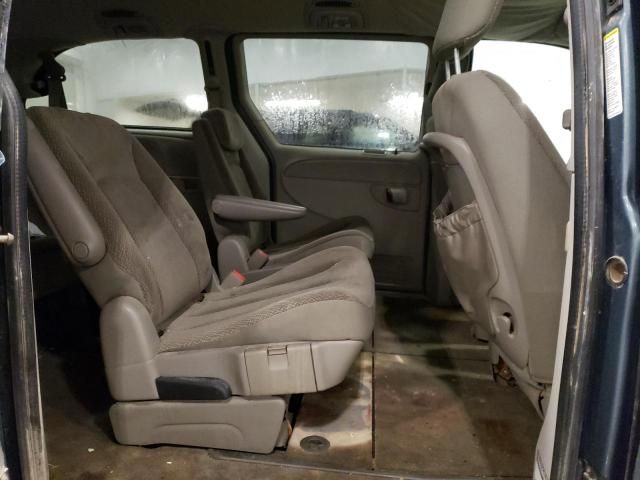 2005 Chrysler Town & Country Touring