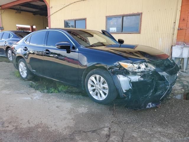 2015 Lexus ES 300H