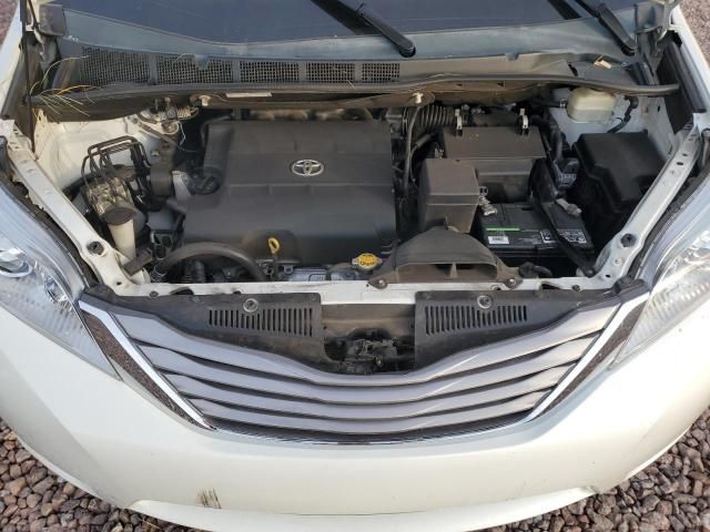 2015 Toyota Sienna XLE