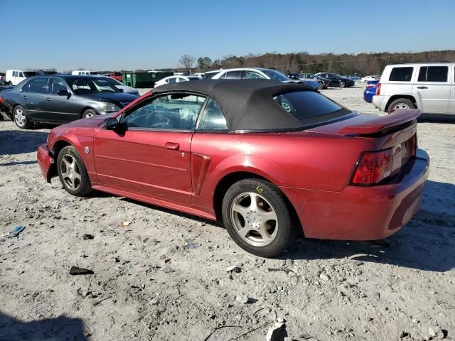 2004 Ford Mustang