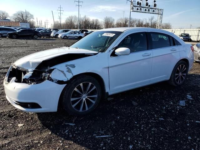 2014 Chrysler 200 Touring