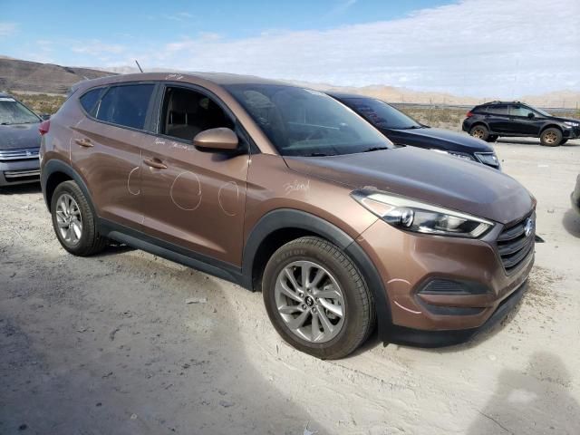 2016 Hyundai Tucson SE