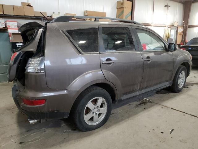 2013 Mitsubishi Outlander SE