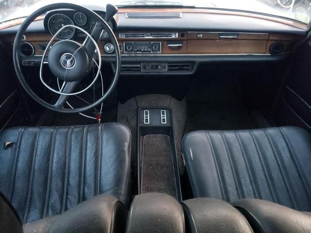 1972 Mercedes-Benz 280 SE