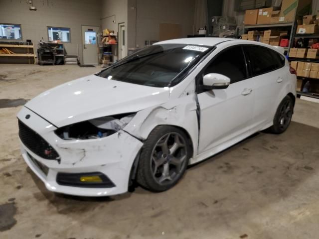 2018 Ford Focus ST