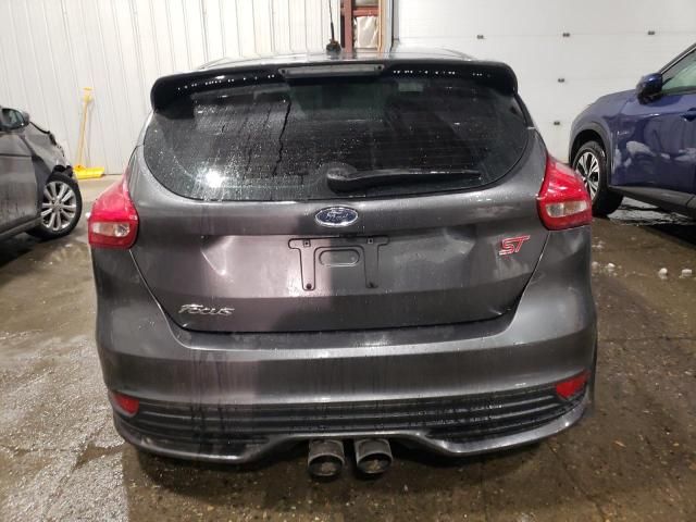 2018 Ford Focus ST