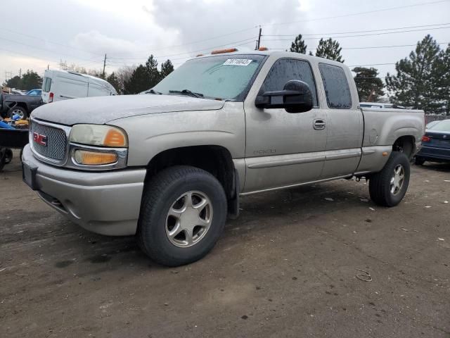 2002 GMC Sierra K1500 Denali