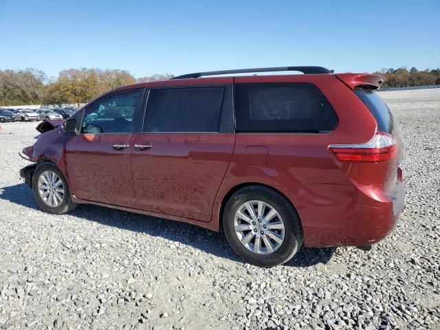 2016 Toyota Sienna XLE