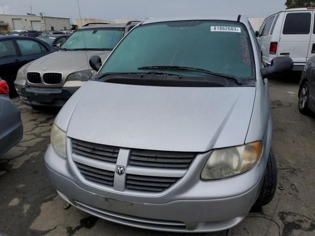 2005 Dodge Grand Caravan SE