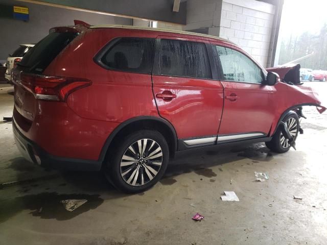 2019 Mitsubishi Outlander SE