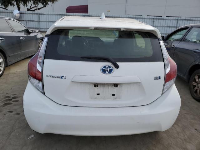 2016 Toyota Prius C