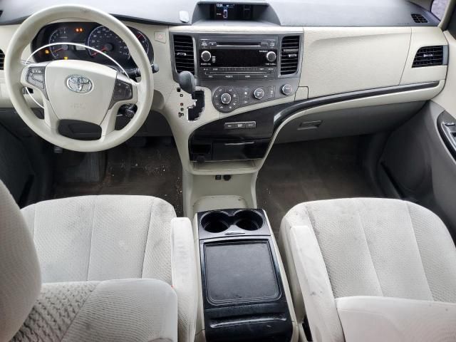 2012 Toyota Sienna LE