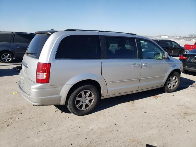 2010 Chrysler Town & Country Touring