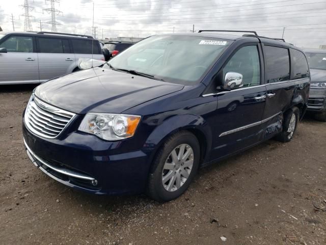 2012 Chrysler Town & Country Touring L