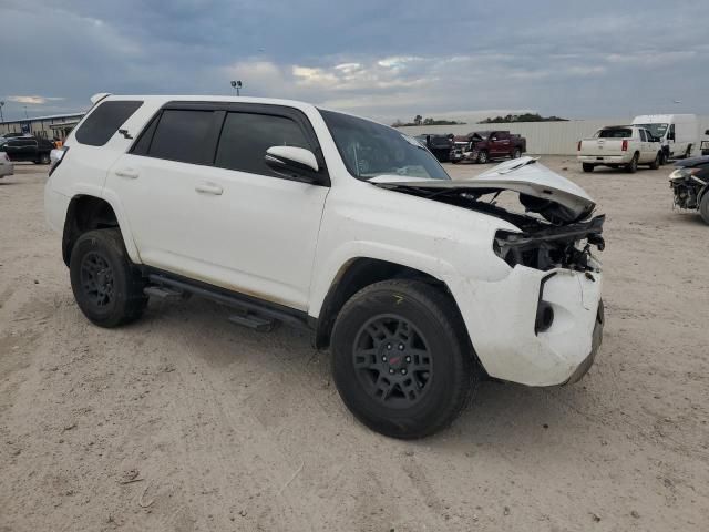 2019 Toyota 4runner SR5