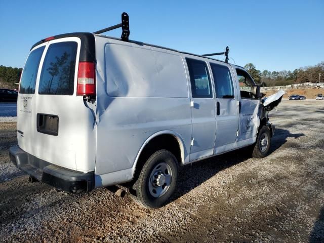 2015 Chevrolet Express G2500