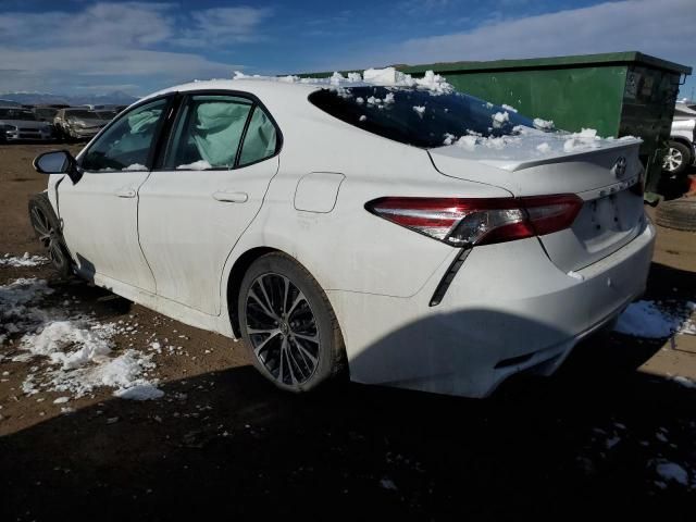 2020 Toyota Camry SE