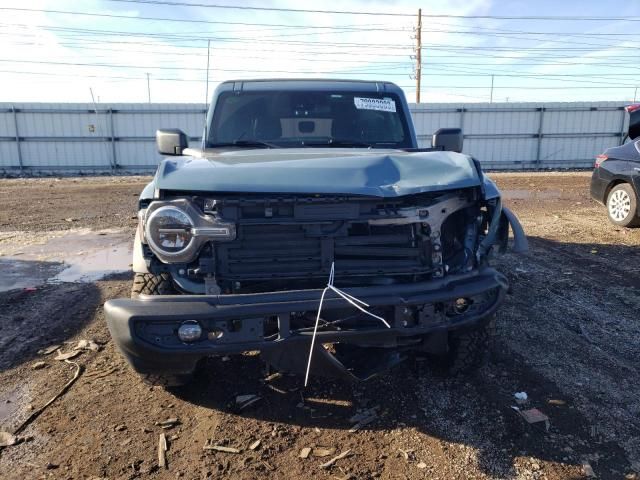 2021 Ford Bronco Base