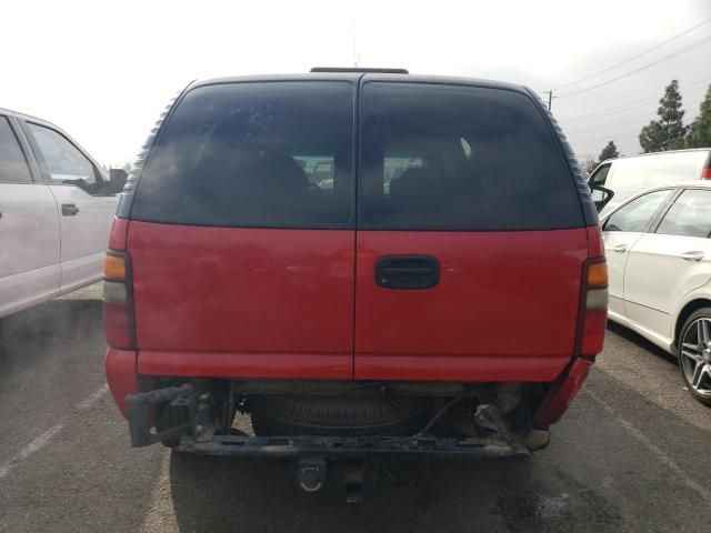 2002 Chevrolet Tahoe C1500