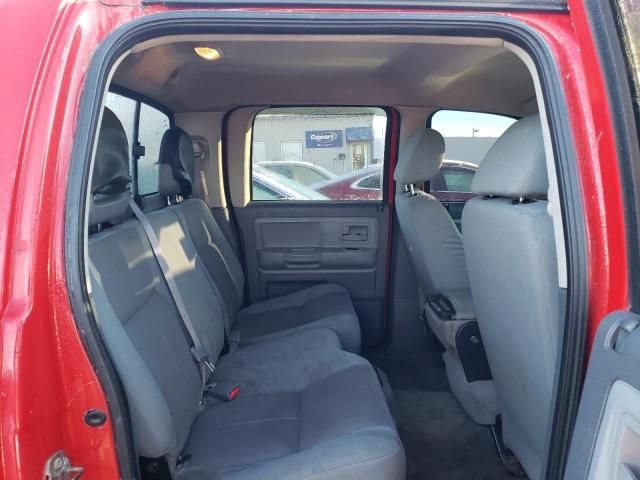 2005 Dodge Dakota Quad SLT