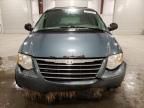 2005 Chrysler Town & Country Touring