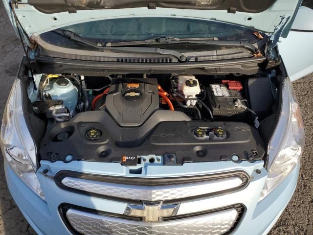 2014 Chevrolet Spark EV 2LT