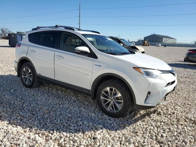 2017 Toyota Rav4 HV LE