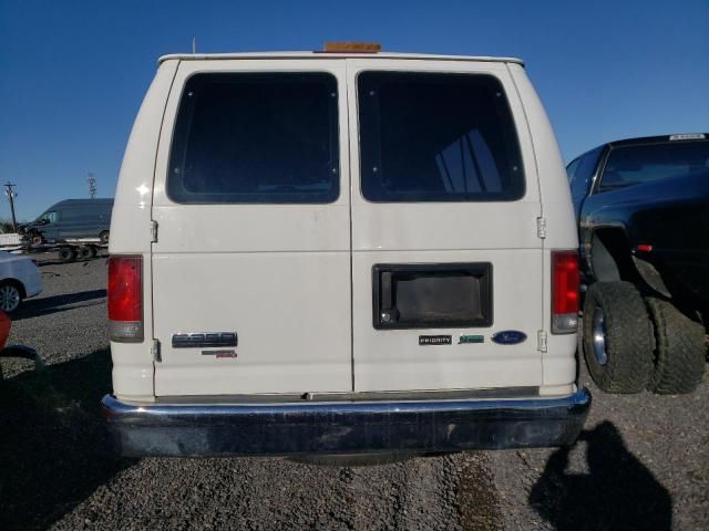 2012 Ford Econoline E350 Super Duty Wagon