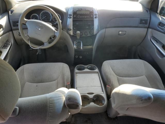 2006 Toyota Sienna CE