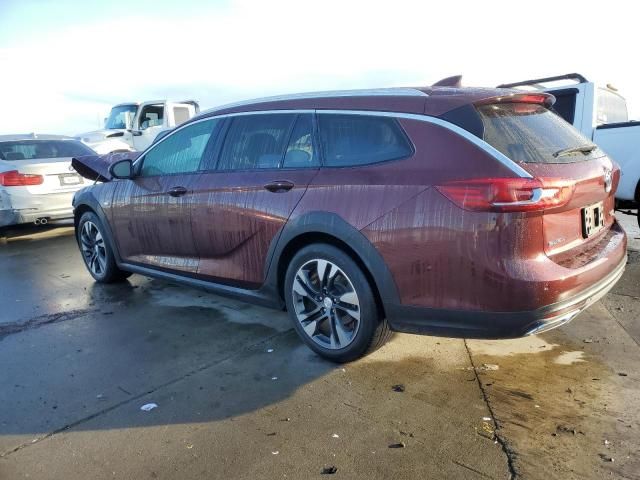 2018 Buick Regal Tourx Essence