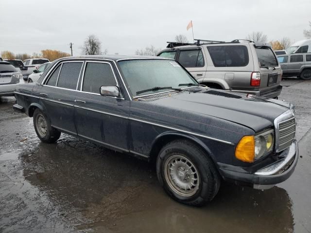 1984 Mercedes-Benz 300 DT