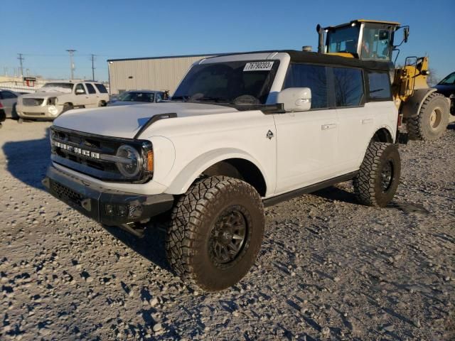 2022 Ford Bronco Base